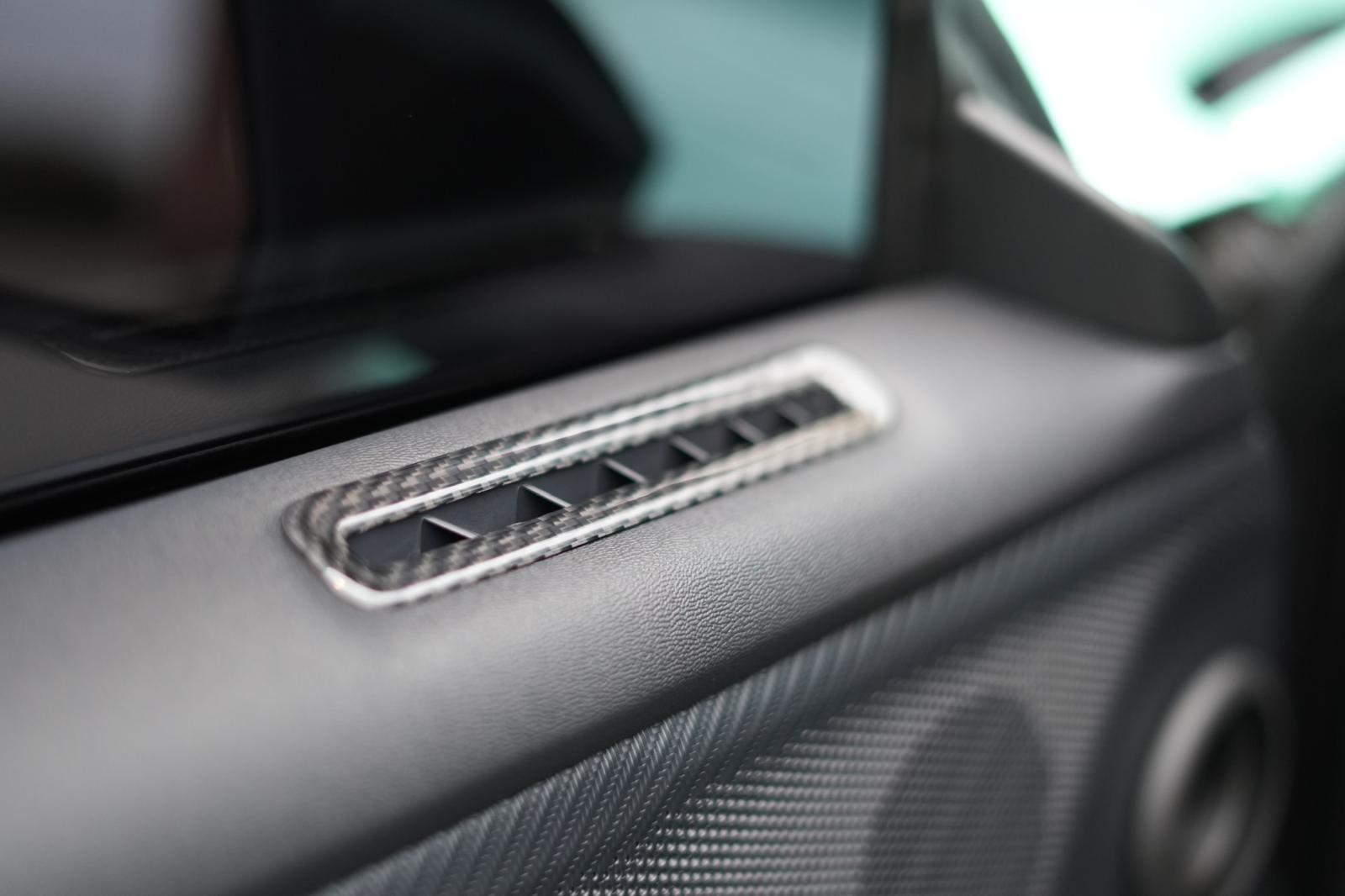 THETEN 2024+ MUSTANG DARK HORSE INTERIOR DOOR AIR OUTLET FRAME IN GLOSSY 3K CARBON FIBER (1 PAIR)