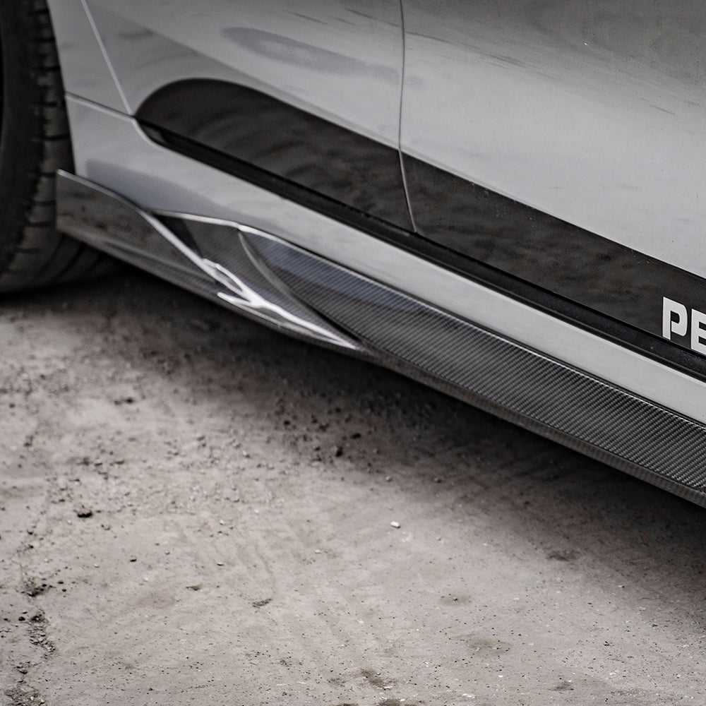 SOOQOO BMW 4 Series G26 SQ Style Carbon Fiber Side Skirt